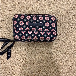 vera bradley wristlet